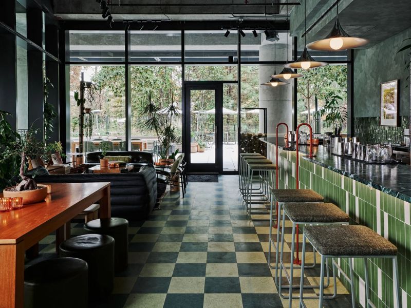Burle's Bar